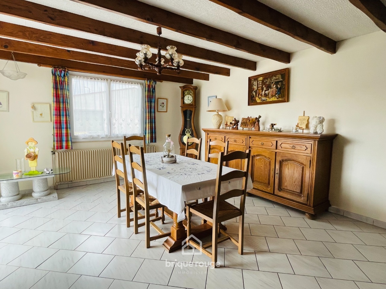 Plain pied individuel et familial avec 5 chambres et jardin Photo 4 - Brique Rouge Immobilier