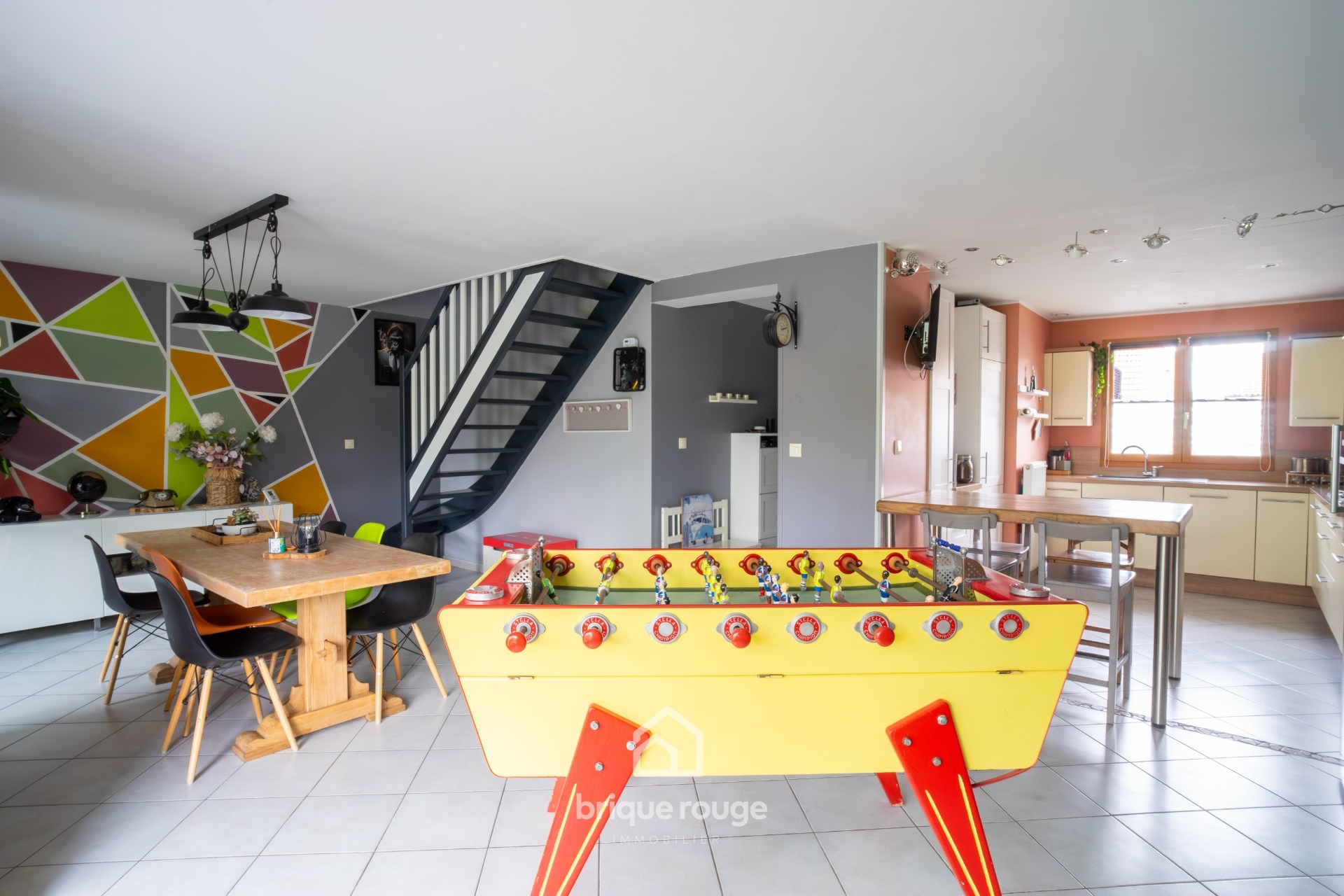 En exclusivite charmante maison familiale situee  la bassee Photo 4 - Brique Rouge Immobilier