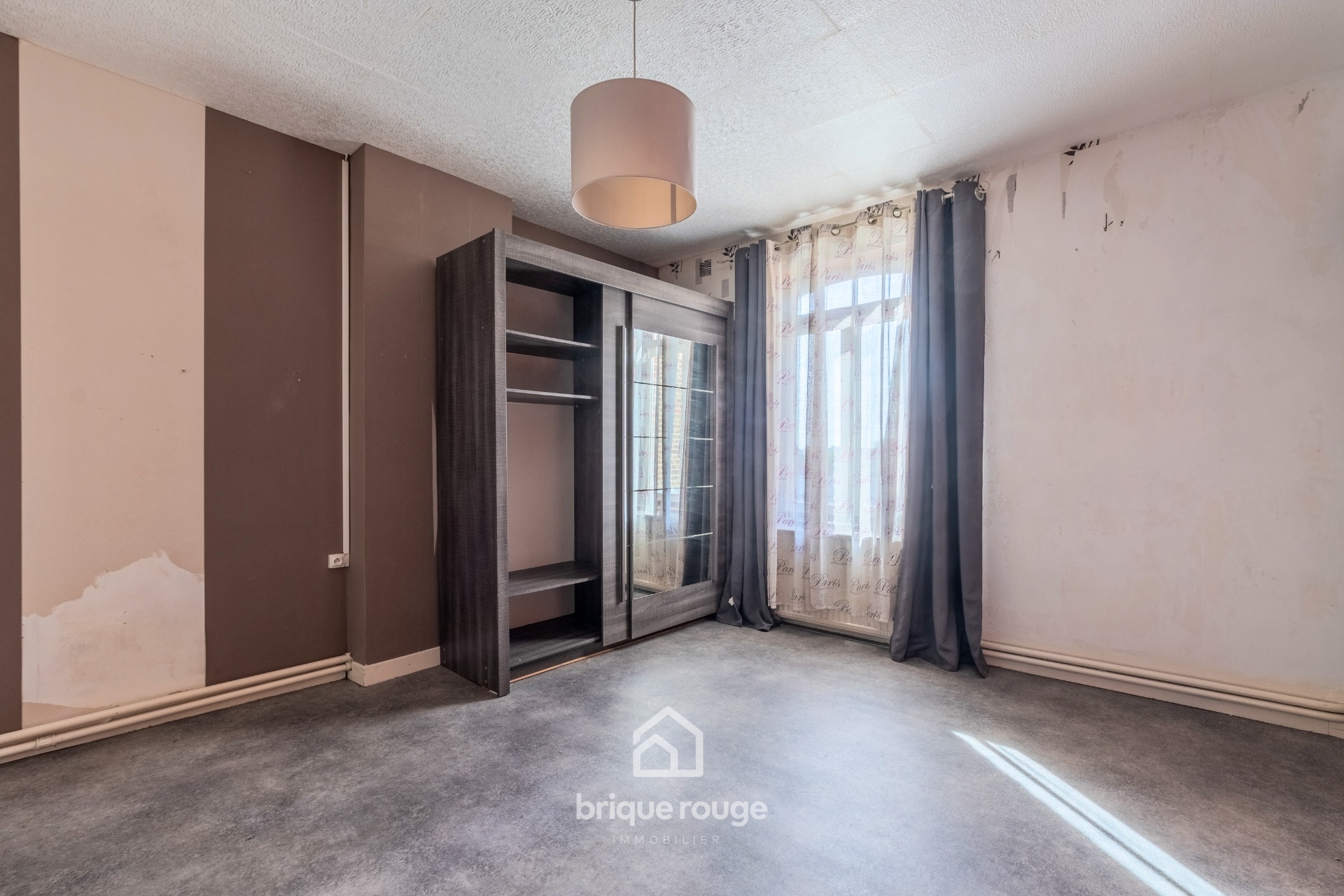 Gros volumes pour cette belle familiale 5 chambres  Photo 10 - Brique Rouge Immobilier