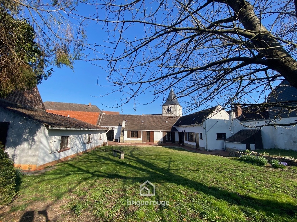 Ancien corps de ferme sur 1300m constructibles Photo 2 - Brique Rouge Immobilier