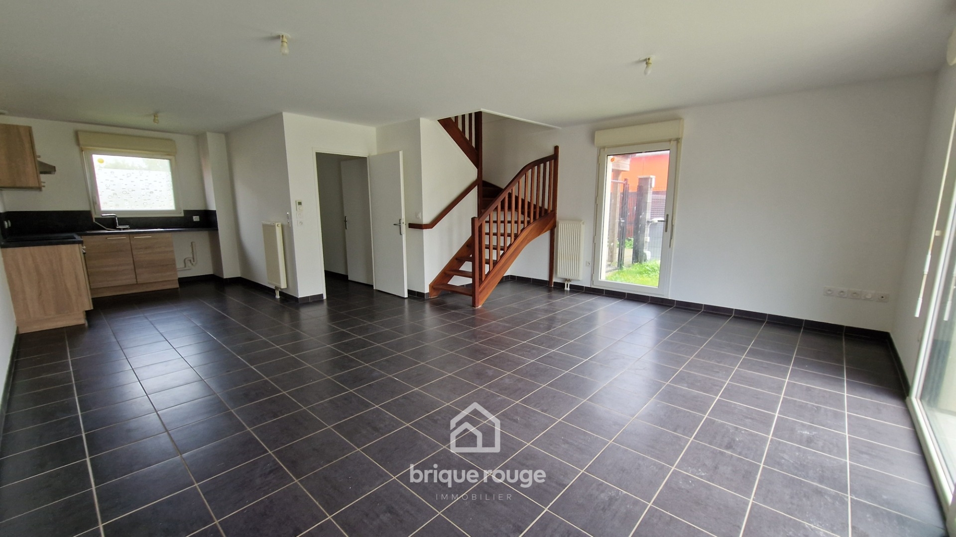 Individuelle 3 chambres  5 min  pied de la gare Photo 2 - Brique Rouge Immobilier