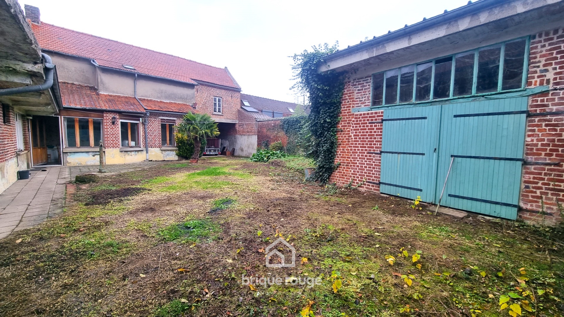 Ferme avec de nombreuses possibilites Photo 1 - Brique Rouge Immobilier