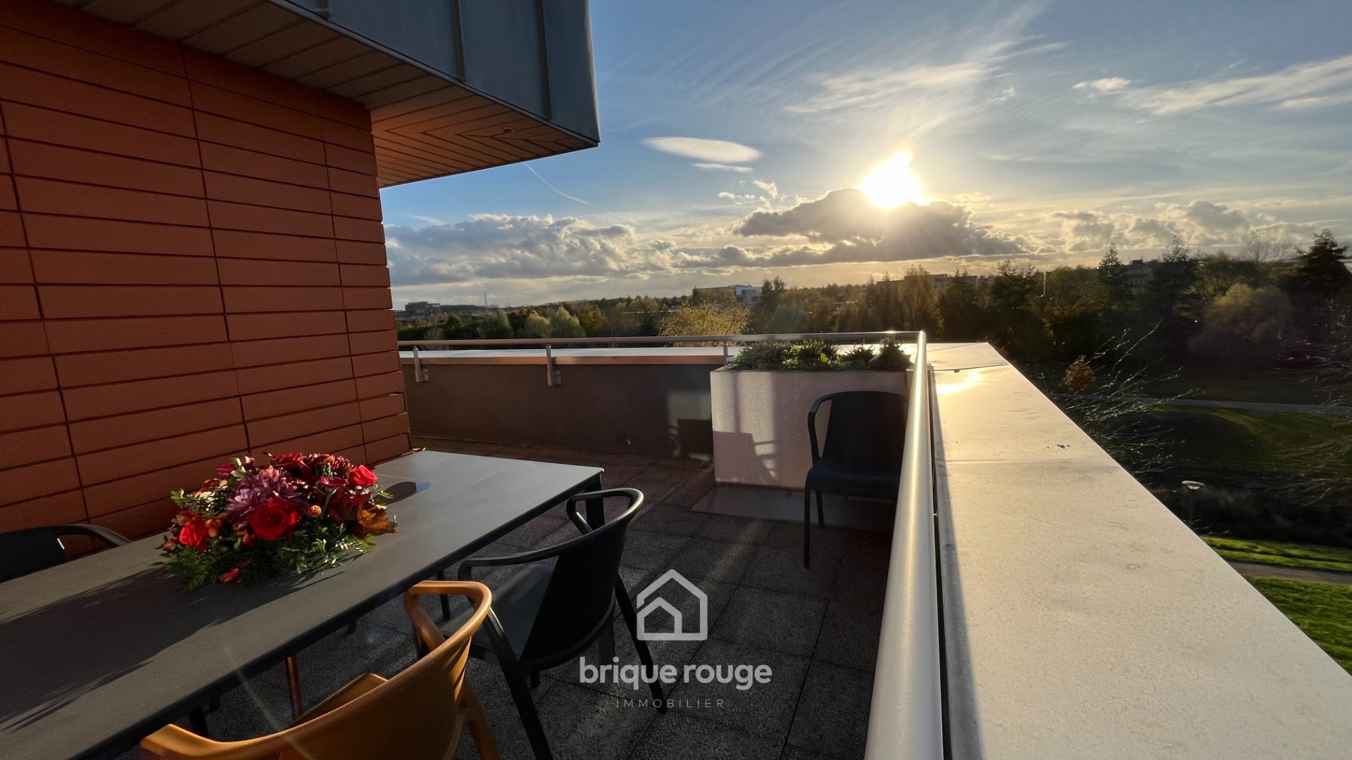 Appartement t3 secteur haute borne terrasses et garage Photo 1 - Brique Rouge Immobilier