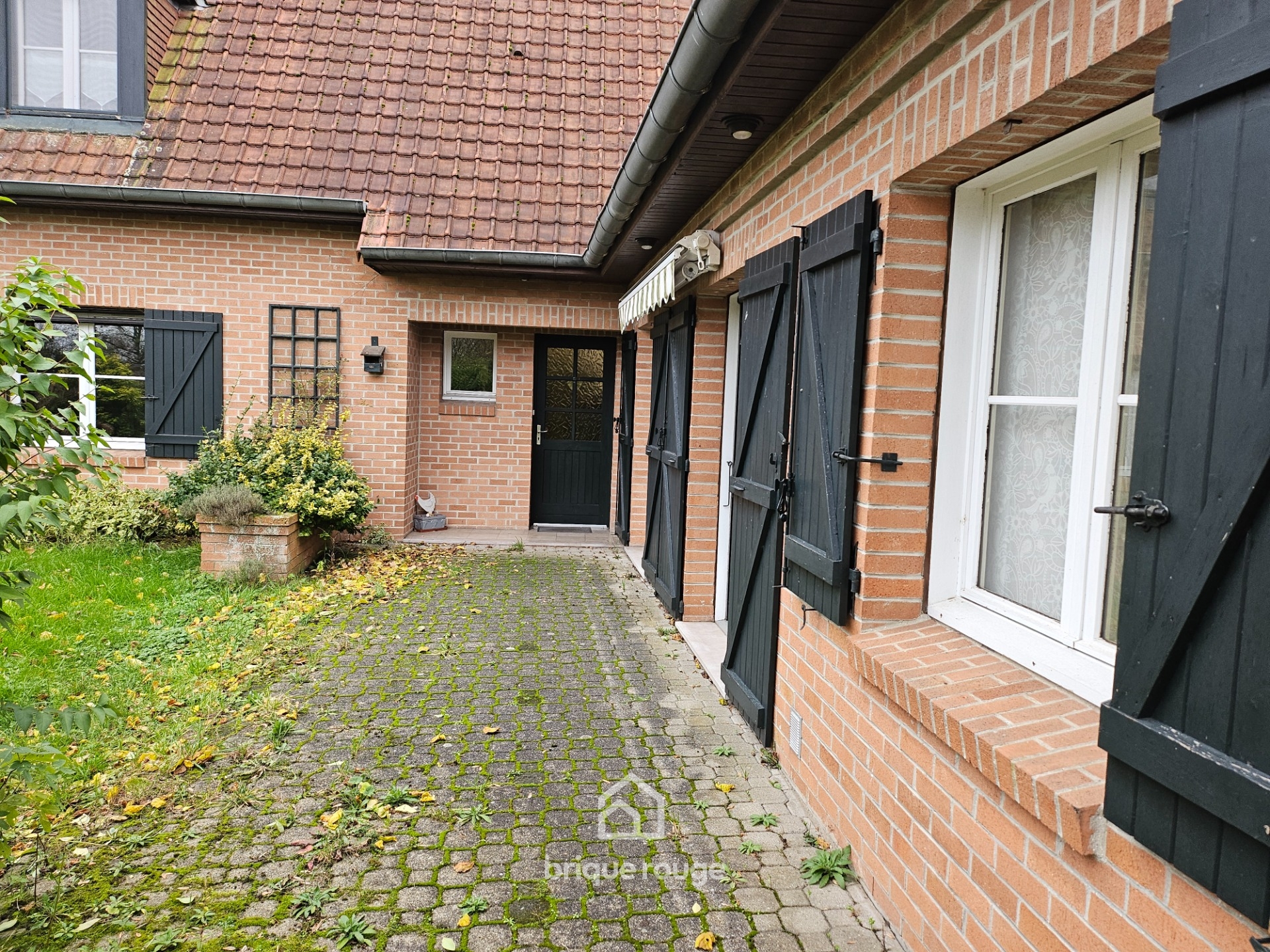 Maison individuelle en semi plain pied avec 4 chambres Photo 4 - Brique Rouge Immobilier