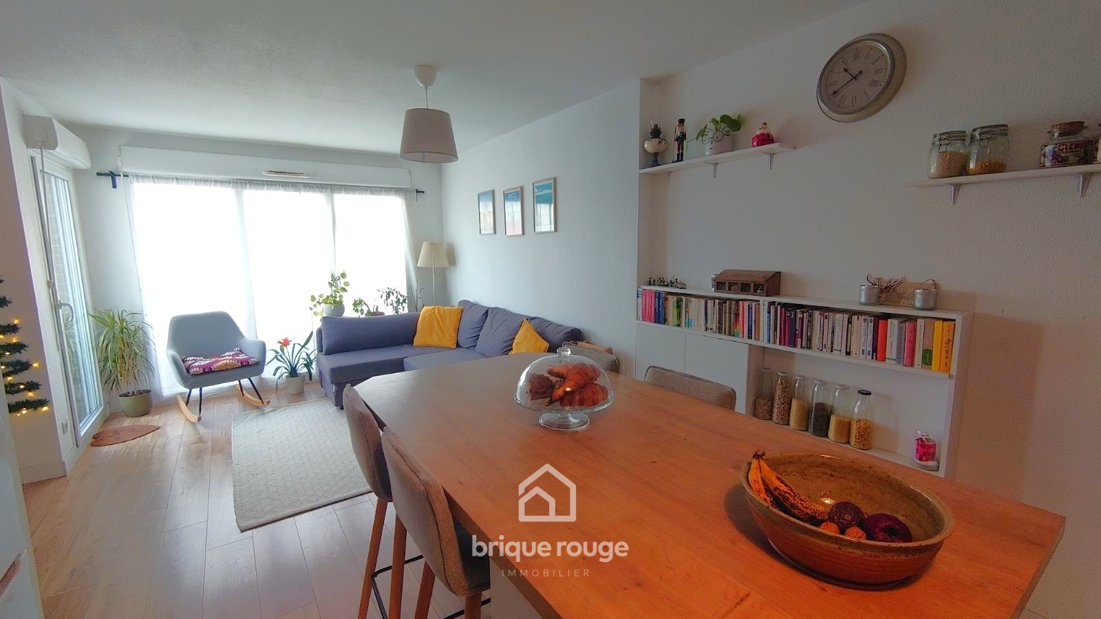 Appartement t3 coup de coeur avec terrasse et parking Photo 4 - Brique Rouge Immobilier